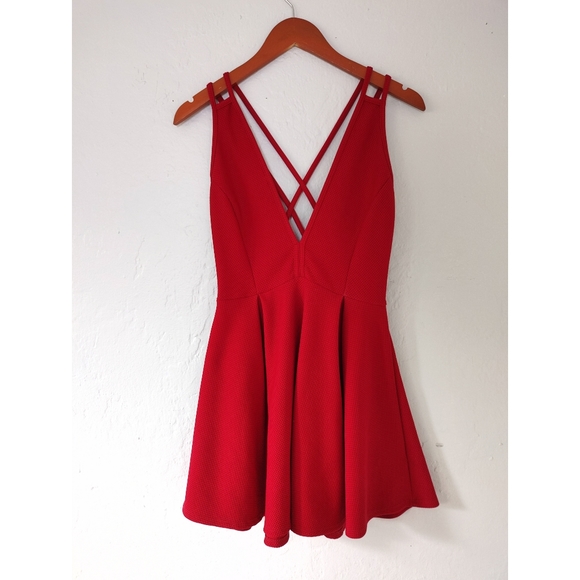 Windsor Dresses & Skirts - 🆕 Red dress